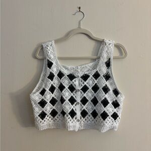 Crochet knit tank size small